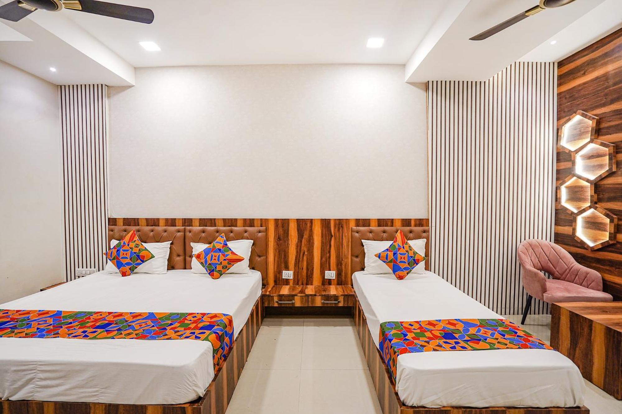 Fabhotel Ts Inn Faithfulganj Εξωτερικό φωτογραφία
