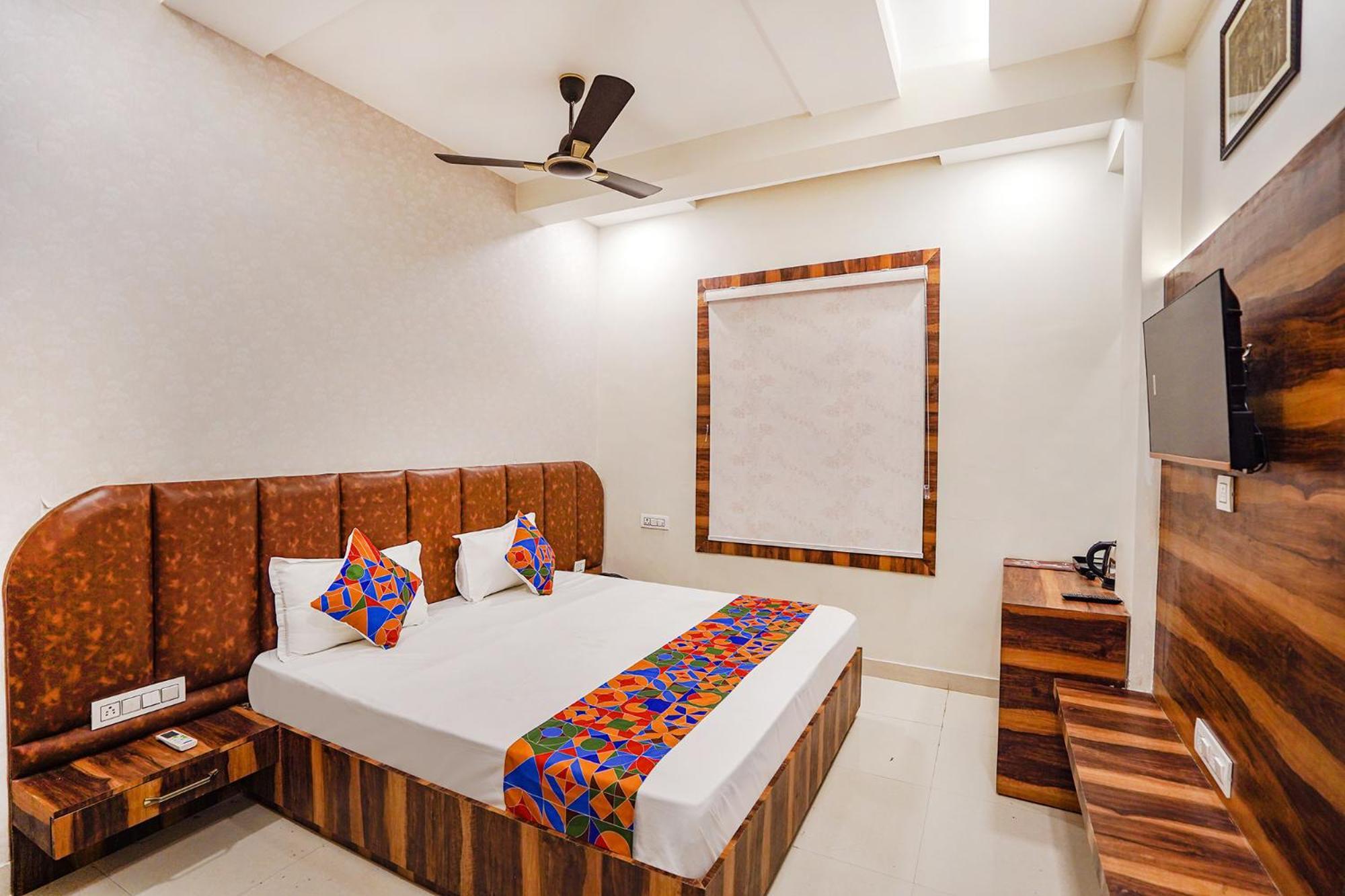 Fabhotel Ts Inn Faithfulganj Εξωτερικό φωτογραφία